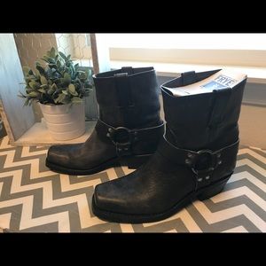 Like-new Frye Harness Boot Smoke color